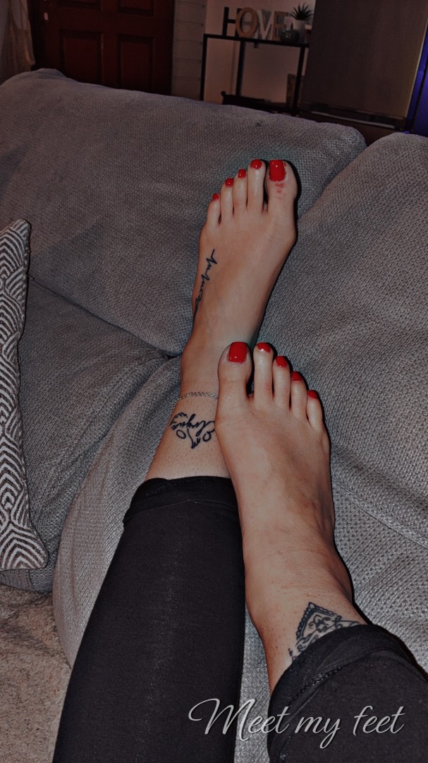Meet My Feet - Drlexyhouse